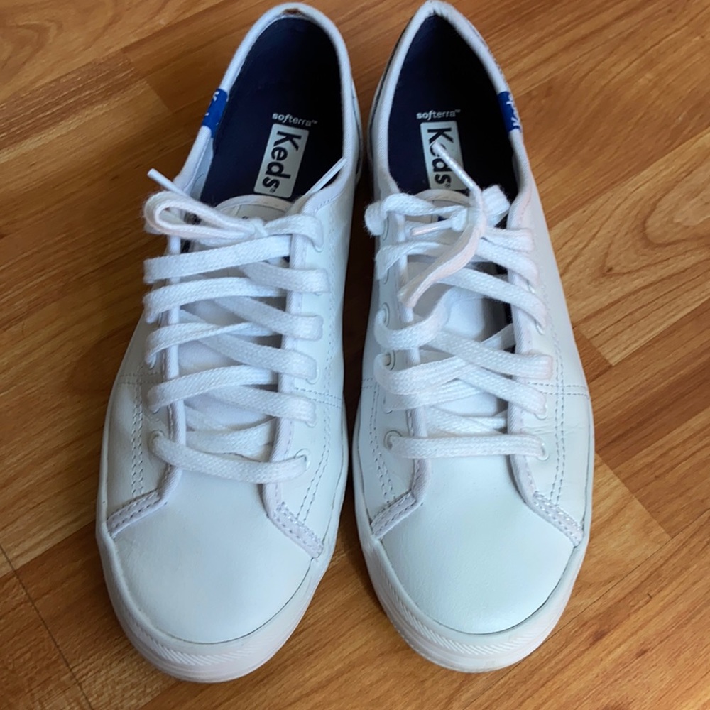 White Keds 6.5M
